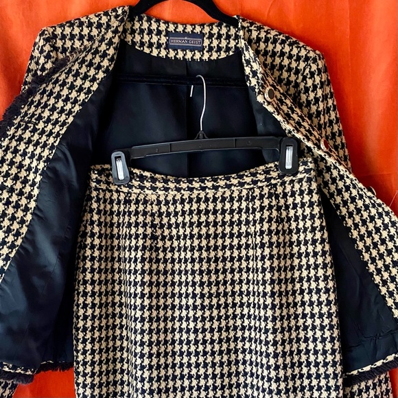 1990s 2 piece Wool Houndstooth Tweed Fully Lined Dress Suit Jacket Skirt perfect - Picture 4 of 10